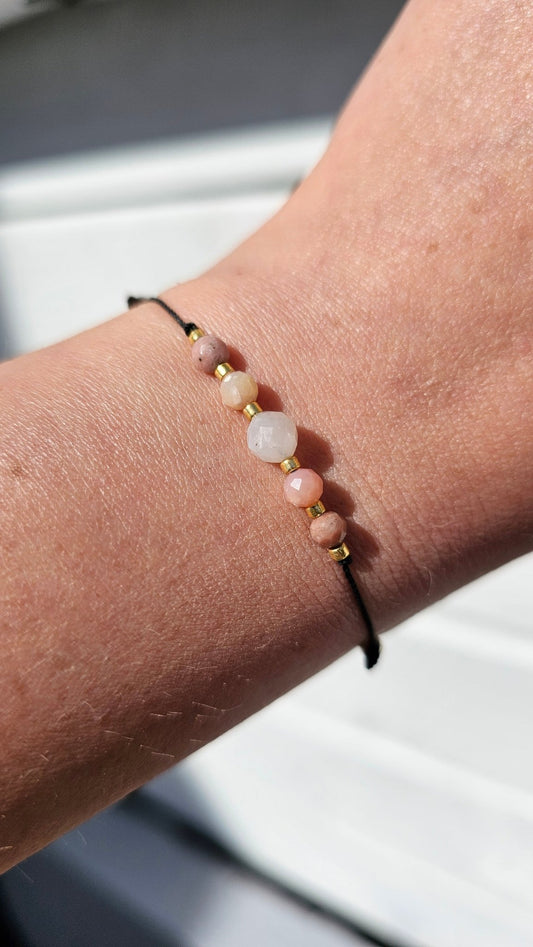 Adjustable, stylish, perfect for love, emotional healing, protection, and spiritual growth. Ideal gift for her.