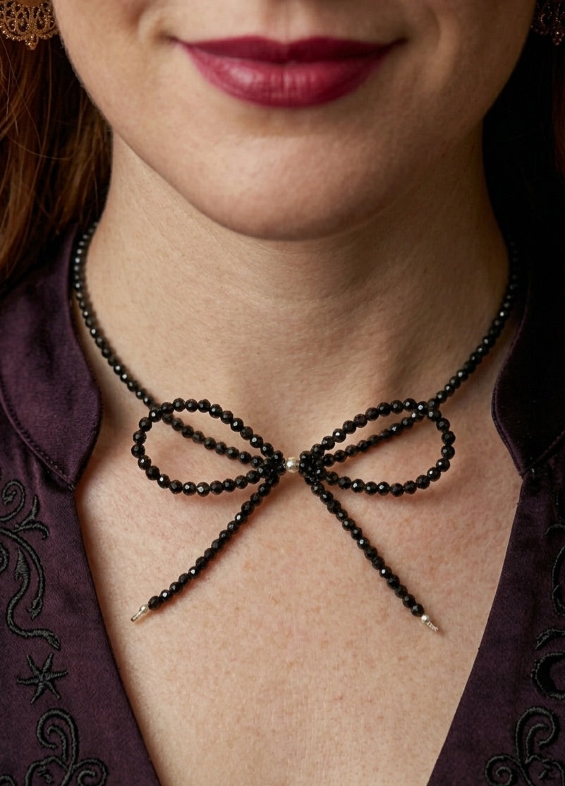 The Delicate Armour: Why True Empaths Wear Black Tourmaline (And Say No to Fast Fashion)