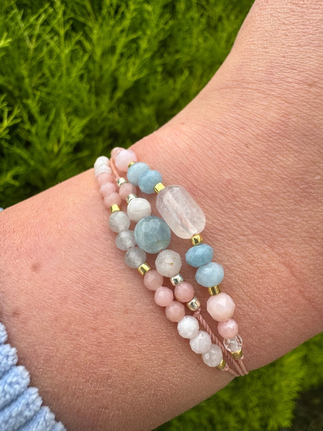 Adjustable String Jewellery: The best gift when you don’t know her wrist size (and why it’s not "just a string"!) 🧵💎