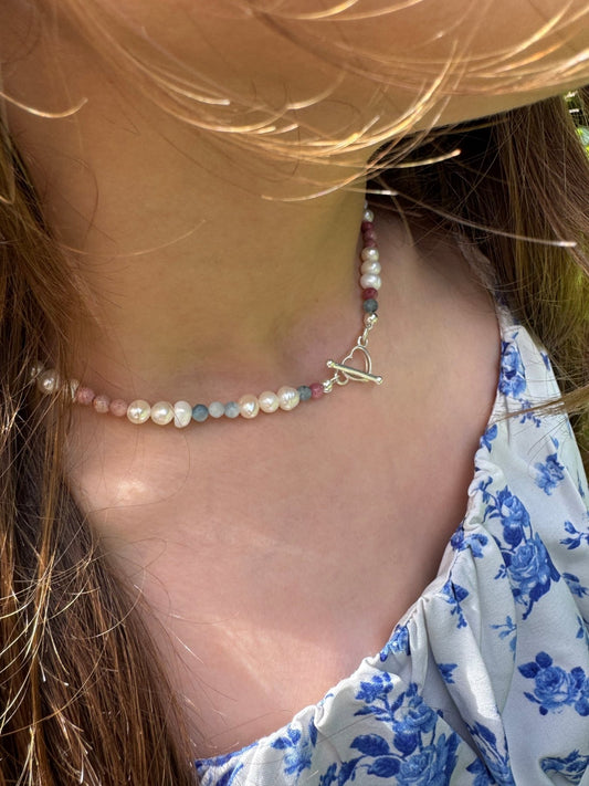 Aquamarine & Rhodonite Pearl Choker – 925 Silver Heart Clasp - BellishAquamarine & Rhodonite Pearl Choker – 925 Silver Heart Clasp