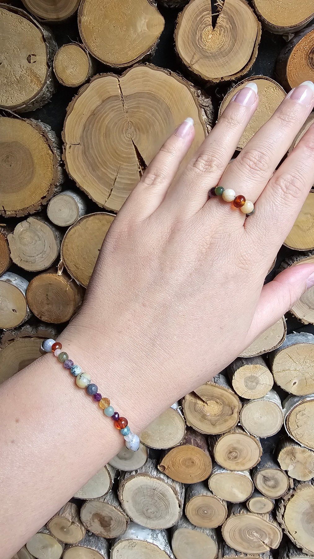 Elastic Gemstone Ring – Autumn Tones - BellishElastic Gemstone Ring – Autumn Tones