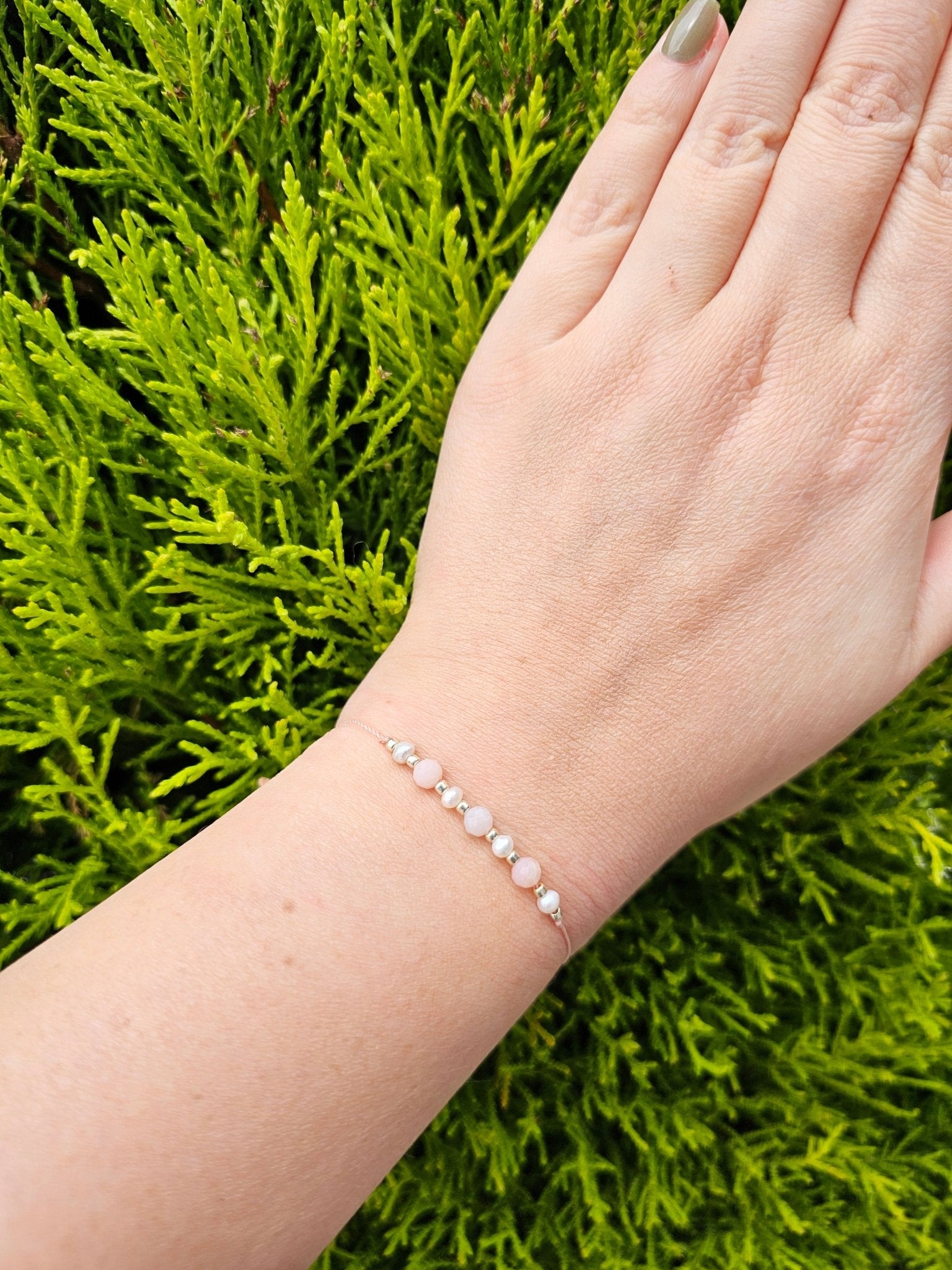 Pink Opal & Freshwater Pearl Bracelet – Calming Crystal Gift for Her – Handmade Gemstone Jewellery for Emotional Balance & Inner Peace